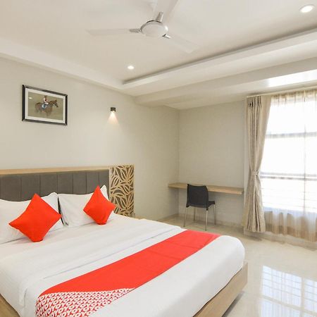 Hotel O Season Choice Shirdi Extérieur photo