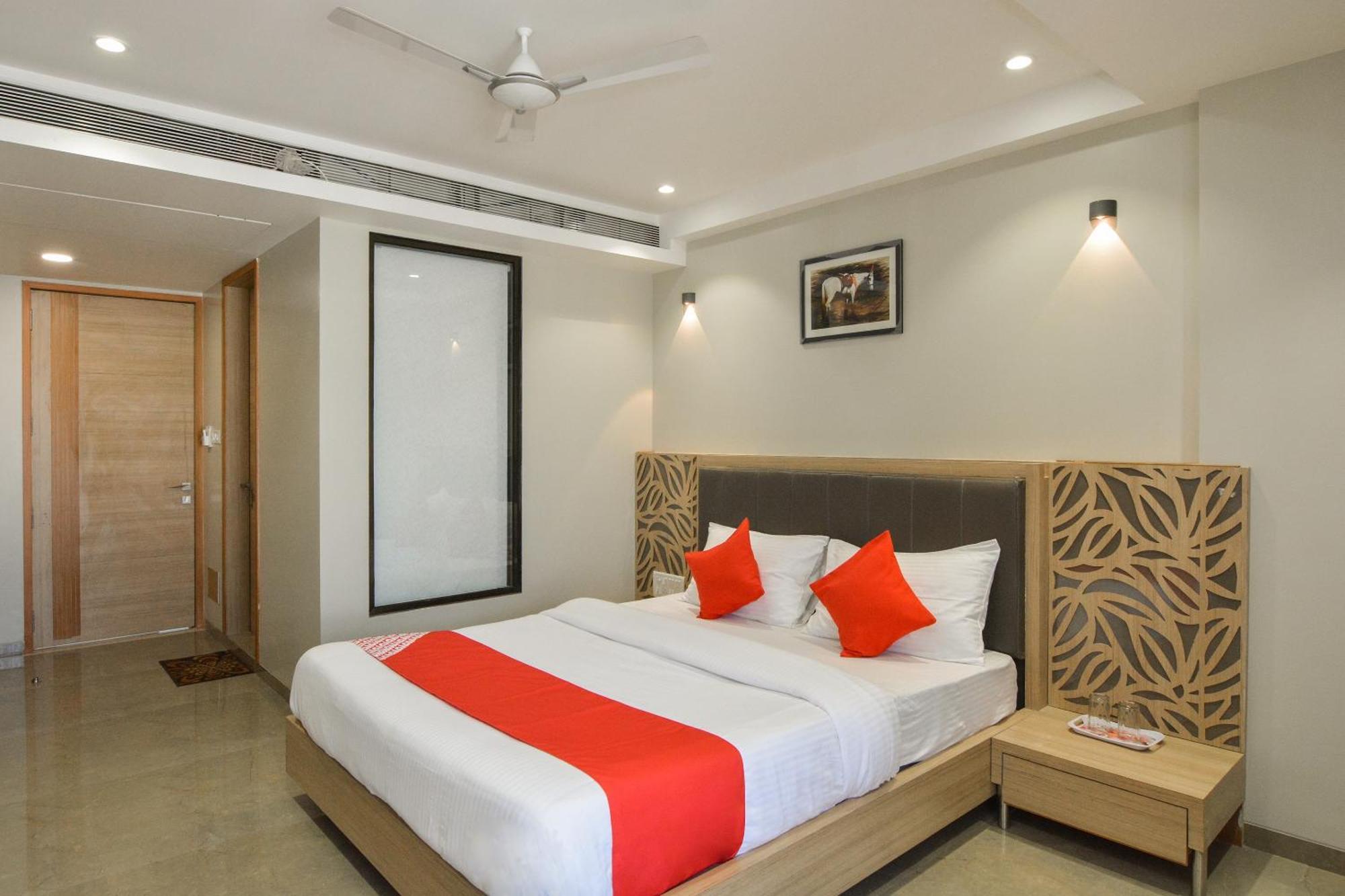 Hotel O Season Choice Shirdi Extérieur photo