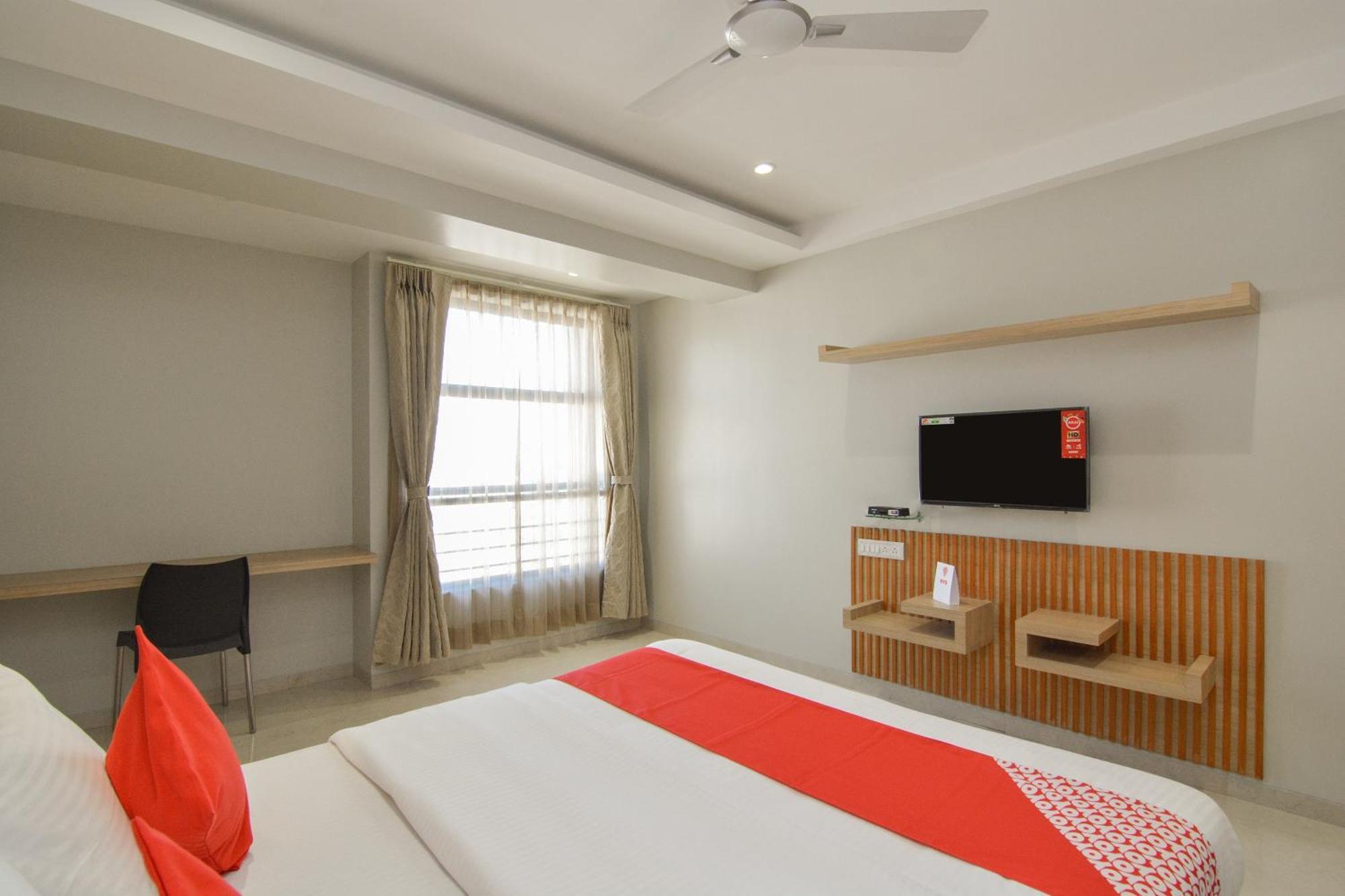 Hotel O Season Choice Shirdi Extérieur photo